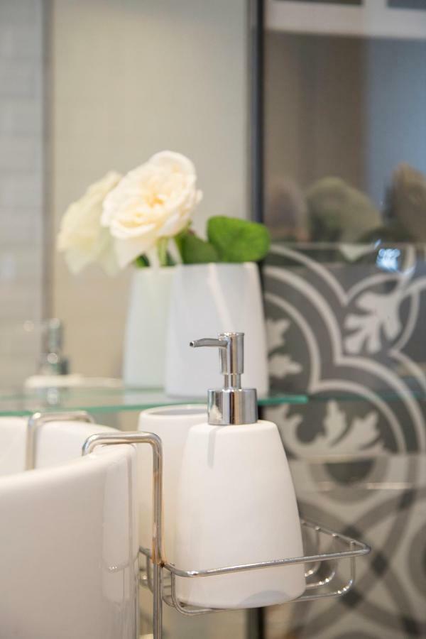 Liiiving In Porto - Cozy & Chic Downtown Apartment ภายนอก รูปภาพ