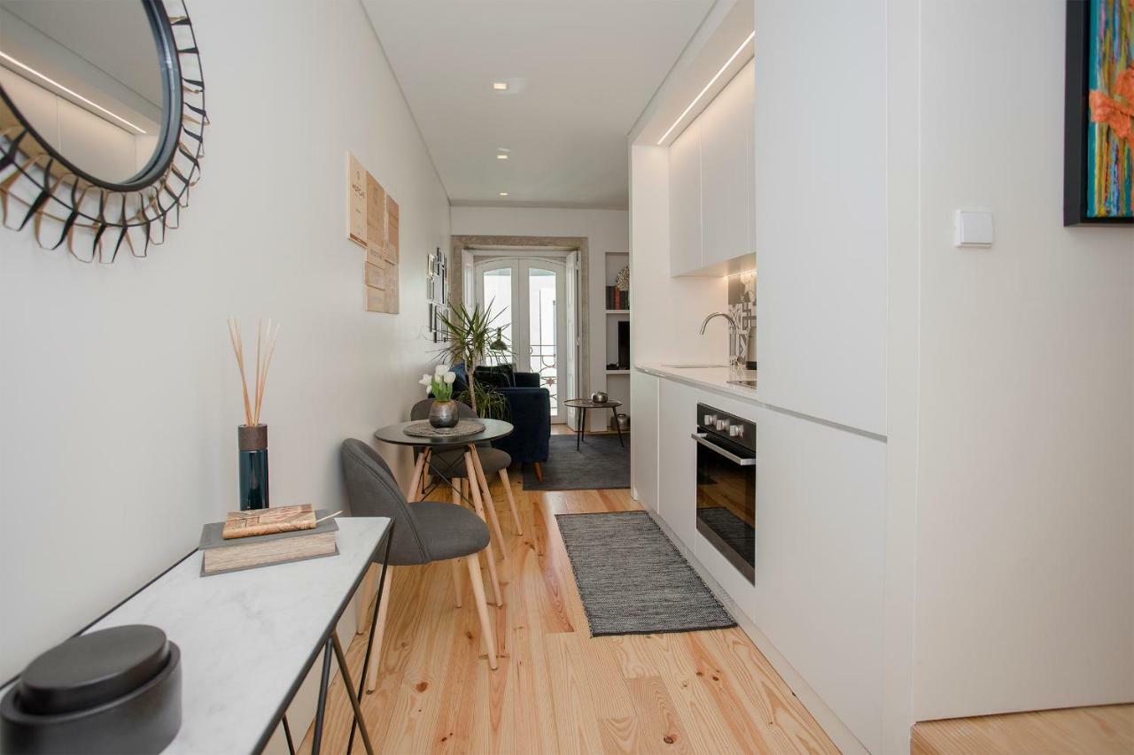Liiiving In Porto - Cozy & Chic Downtown Apartment ภายนอก รูปภาพ